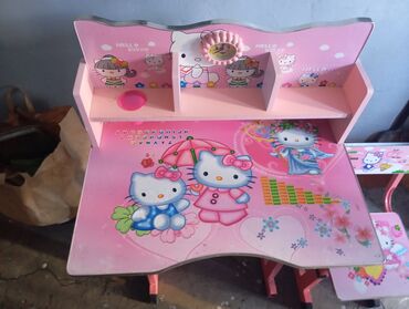 учебный стол для детей: Комплект детского стола и стула, Б/у, Самовывоз