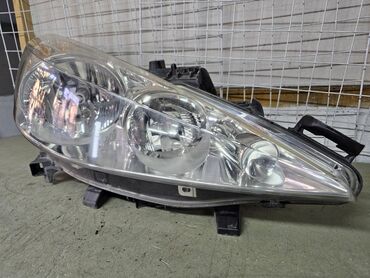 Передние фары: Передняя правая фара Peugeot 2008 г., Б/у, Оригинал, Германия — 6