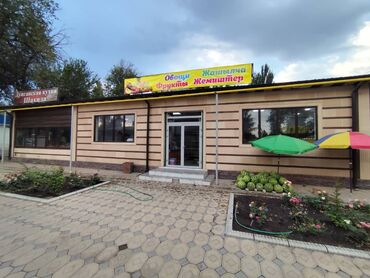 Помещения свободного назначения: Сдаю помещение в аренду 70м² находится на главной дороге по трассе