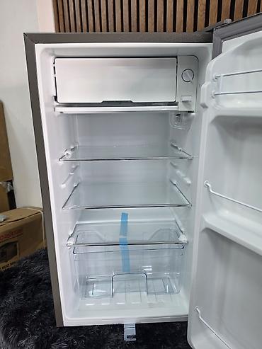 Soyuducular: Yeni 1 qapılı Soyuducu Satılır, rəng - Gümüşü, Kredit var — 12
