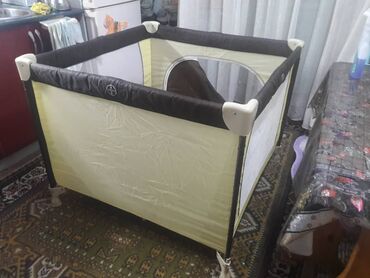 купить детскую двухъярусную кровать: Продаю детский удобный манеж в хорошем состоянии не грязный, как новый