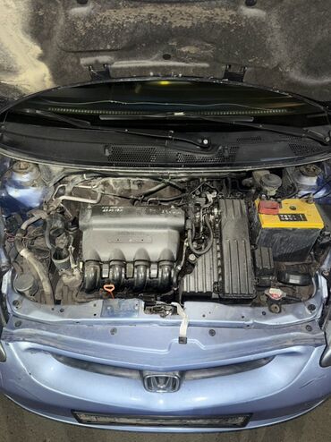 Honda: Honda Fit: 2002 г., 1.4 л, Автомат, Бензин, Хэтчбэк — 9