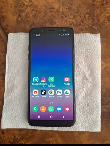 samsung a74: Samsung Galaxy A6, 32 GB, rəng - Qara, Sensor, Barmaq izi, İki sim kartlı