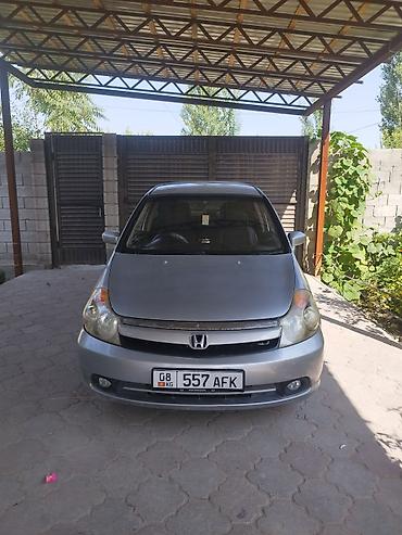 региональный: Honda Stream: 2004 г., 1.7 л, Бензин, Минивэн — 1