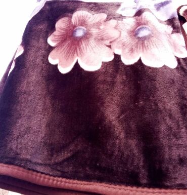 Ćebad i pokrivači: Ćebe — 24