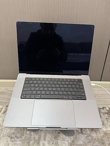 Ноутбуки Apple (MacBook): Для программирования, Б/у, Apple M1 Pro, ОЗУ, RAM: 16 ГБ — 3