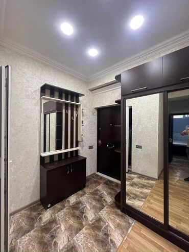 Uzunmüddətli kirayə mənzillər: 51 kv Qurtluş 93 .6/5 əşali dəyərdən aşaqa satlir 2 otaq kupçali — 6