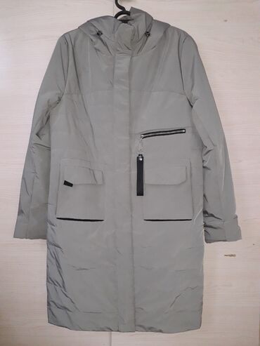 мед одежда: Продаю куртку тонкую, деми, размер L, "FineBabyCat" в отличном