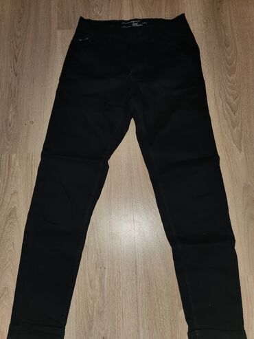 черные джинсы: Джинсы цвет - Черный