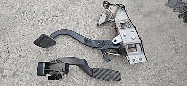 prodaja auta: PAPUCA GASA KOCNICE AUTOMATIK ZA OPEL ZAFIRA ZA 2005. GOD — 1
