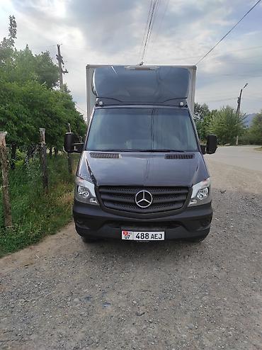 дордой мото: Жеңил жүк ташуучу унаа, Mercedes-Benz, Колдонулган — 1