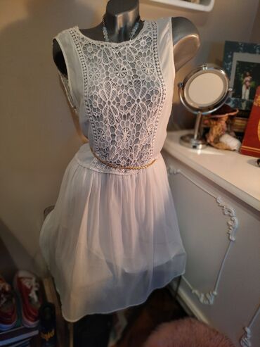 Haljine: Zara haljina 
 Savršena
 Predobra — 5