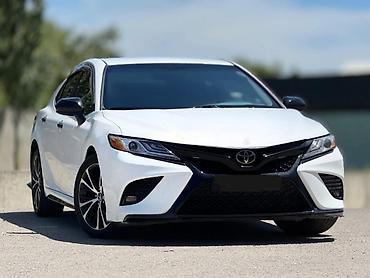 camry: Toyota Camry. Maşın ideal vəziyyətdədir. Amerikadan yüngül zədə ilə — 1