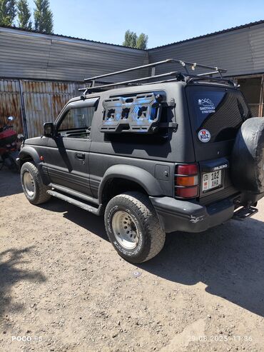 Mitsubishi: Mitsubishi Pajero: 1992 г., 2.5 л, Автомат, Дизель, Внедорожник — 6