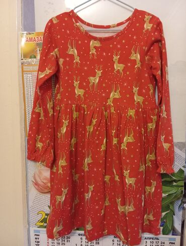 платье из эко кожи: Детское платье, цвет - Красный, Б/у