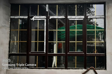 дом барачного типа: Буюртмага пластик терезелер, Стандарттык