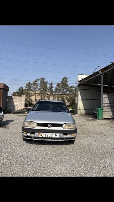 Volkswagen: Volkswagen Golf: 1994 г., 1.6 л, Механика, Бензин, Хэтчбэк — 8