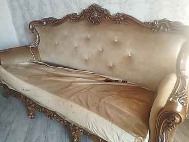 salon divan: İşlənmiş, Klassik divan, Divan, Bazasız, Açılmayan — 2