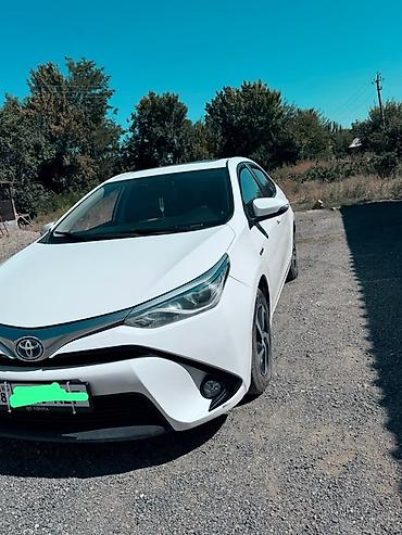 оборотный соко: Toyota Corolla: 2017 г., 1.8 л, Гибрид, Седан — 5