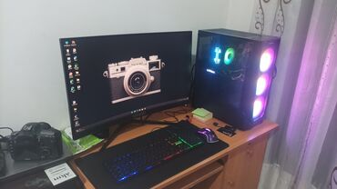 Masaüstü kompüterlər və iş stansiyaları: Prosessor: Intel Core i5-12400F Ana plata: Gigabyte H610M DDR4 RAM
