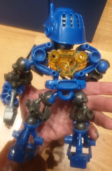 Igračke: Mega bloks kocke. Robot veliki
Prakticno nov — 2
