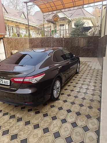 Toyota: Toyota Camry: 2018 г., Гибрид, Седан — 2