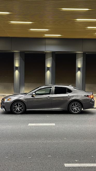 Продажа авто: Toyota Camry: 2021 г., 2.5 л, Автомат, Гибрид, Седан — 5