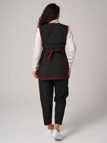 Спецодежда: Стильный и удобный фартук, созданный для ежедневной работы. Модель — 3