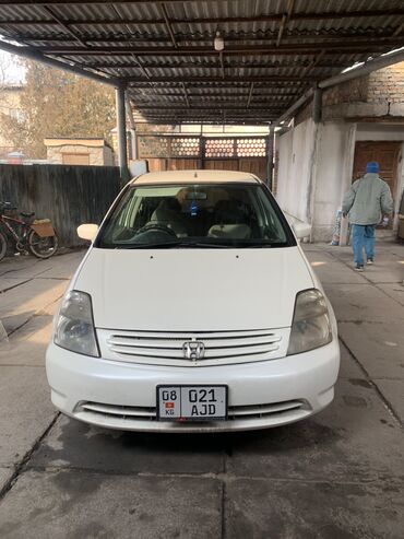 арендага машина алам: Honda Stream: 2001 г., 2 л, Автомат, Бензин, Минивэн