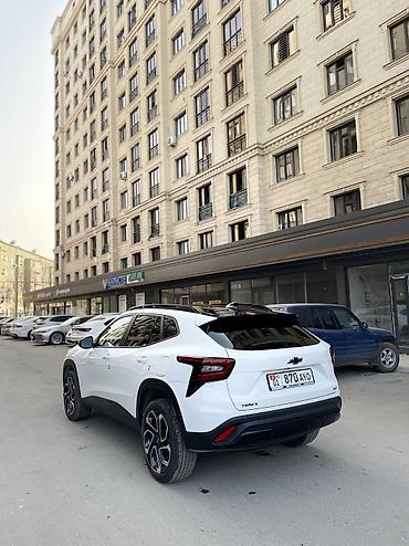 Chevrolet: Chevrolet Trax: 2024 г., 1.2 л, Автомат, Бензин, Хэтчбэк at lalafo.kg — 5 Chevrolet: Chevrolet Trax: 2024 г., 1.2 л, Автомат, Бензин, Хэтчбэк — 5