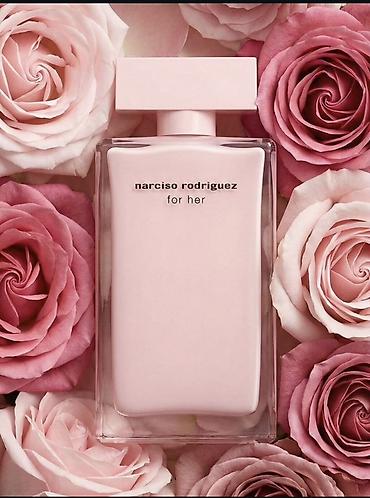 qadın kurtka: Parfum orjinaldir hediyye olunub qoxusunu beyenmirem. Narciso — 1