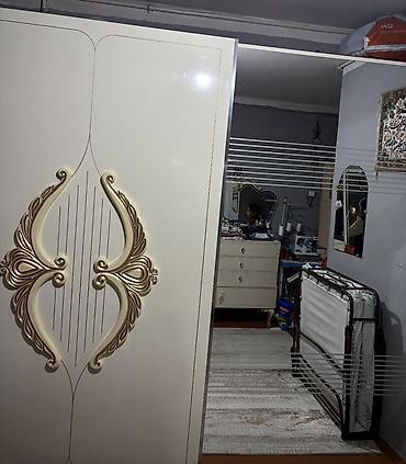 2ci el dolablar: Sürgülü qapılı paltar dolabı Üst səthi parlaqdır təmizlənməsi — 1