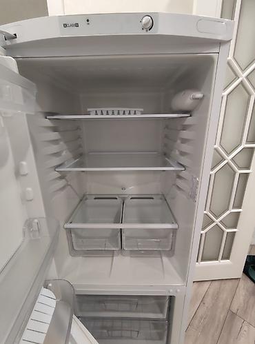 indesit: Холодильник Indesit, Б/у, Двухкамерный, De frost (капельный), 155 * — 3