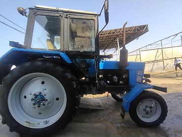 tractor belarus 1221: Belarus MTZ tipli təkərli traktor - Rəng: mavi - Kabinli, tam qapalı — 4