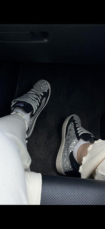 superstar: Кроссовки, 36, 37, Golden Goose, Б/у, цвет - Серебристый, Самовывоз — 1