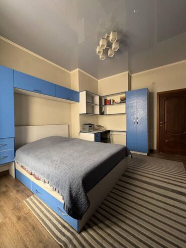 Продажа квартир: 4 комнаты, 130 м², Элитка, 3 этаж, Евроремонт