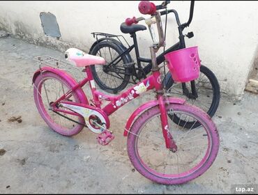 qolu kəsilən uşaq: Velospet 20lik 2 eded 20lik velospet satilir Qrmizda prablem yoxdu