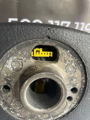00: Руль Volkswagen 1998 г., Б/у, Оригинал, Германия — 2