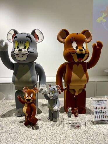 сколько стоит фаберже чёрная вдова: 🧩 Продаю редкий Bearbrick “Tom & Jerry” 400% (28 см) 🧩