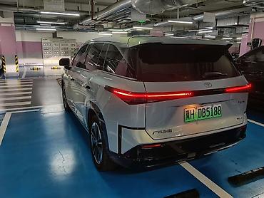 byd e6: Toyota bZ3X (электромобиль) - Кузов: кроссовер с аэродинамичным — 7