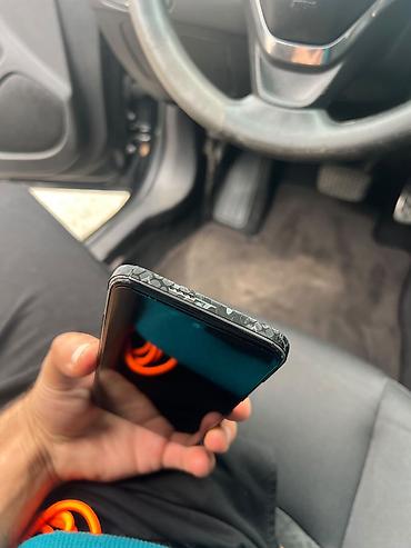 iphone 18 pro: Infinix HOT 50i, 128 GB, rəng - Boz, Face ID — 2