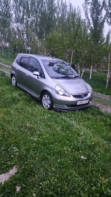 Honda: Honda Fit: 2003 г., 1.5 л, Вариатор, Бензин