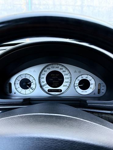 машина bwm: Mercedes-Benz E-Class: 2004 г., 3.2 л, Автомат, Бензин, Седан — 9