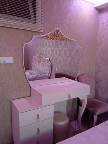 Uzunmüddətli kirayə mənzillər: Yasamal rayonu,Yeni mYasamal,Əsəd Əhmədov küçəsində,21 — 5