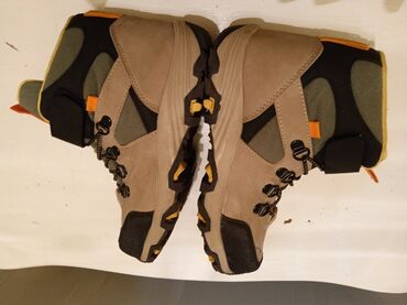 Čizme: Čizme, Lc Waikiki, Veličina - 33 na lalafo.rs — 7 Čizme: Čizme, Lc Waikiki, Veličina - 33 — 7