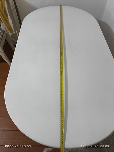 Чехлы для мягкой мебели: Срочно!Срочно стол,6 штук стульчиктери менен сатылат б/у чехолдору — 6