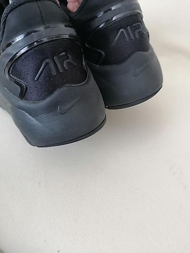pull and bear sandale: NIKE EIR MAX muske patike, broj 44. Patike su original, bez ostecenja — 2