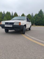 VAZ (LADA): Satilir — 2
