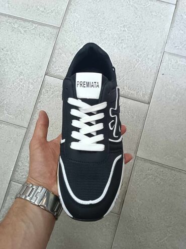 Women's Sneakers and athletic shoes: 45 — 13