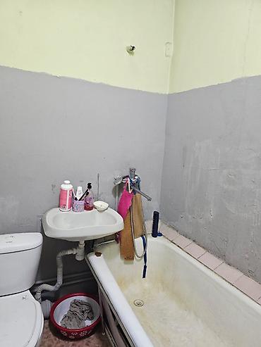 Продажа квартир: 1 комната, 34 м², Индивидуалка, 6 этаж, Старый ремонт at lalafo.kg — 3 Продажа квартир: 1 комната, 34 м², Индивидуалка, 6 этаж, Старый ремонт — 3